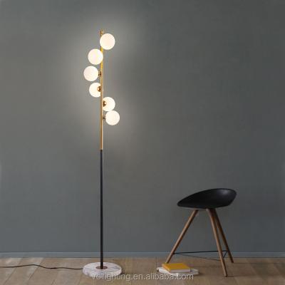 China New Design Floor Light Decoration Nordic Design Iron Material for sale