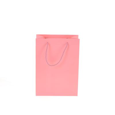 China Recycled Materials Manufacture Custom Reusable Retail Luxury Paper Logo Printed Cardboard Gift Bags for sale