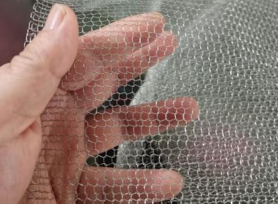 China SUS316L Knitted Mesh 4mm X 4mm Hole 0.28mm Wire Stainless Steel Knitted Wire Mesh for sale