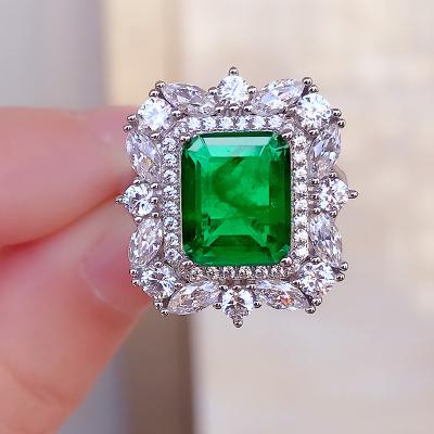 China TRENDY Emerald Ring High End Silver Jewelry Wedding Ring With 5A CZ Stone for sale