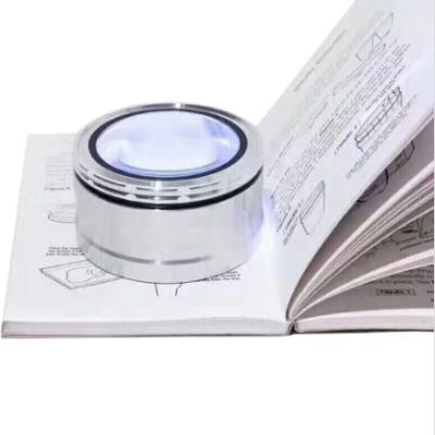 China K9 Lens & AL/ABS Base Metal Zoom LED Magnifier 5X 7X Rechargeable Magnifier for sale