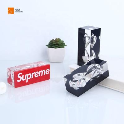 China Hourglass Sand Crystal Gift/Timing/Timer Custom French Sand Hourglass Resin Hourglass Decoration Style With Logo for sale