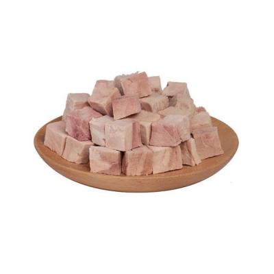 China Low Sugar Pet Food Freeze Dried Tuna Cubes for sale