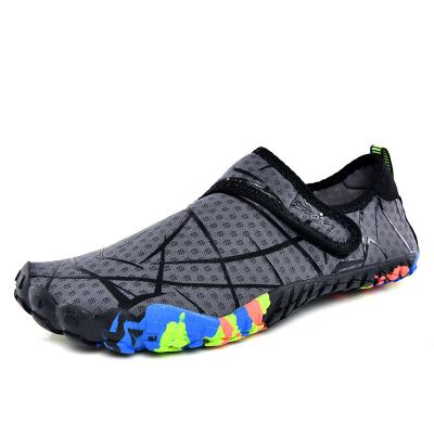 China Quick-Drying Men's Women's Water Sports Shoes Barefoot Wide Toe Solid Drainage Sole for Diving Surf Aqua Pool Beach Swim for sale