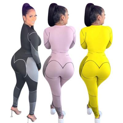 China QUICK DRY Beautiful Love Two Pieces Suit Sets Active Wear Yoga Pants Sports Gym Wear for sale