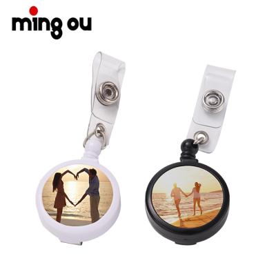 China New Design 2 Styles Office Supplies DIY Photo Sublimation Badge Holder Reel Retractable Plastic Clip Holder for sale