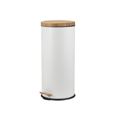 China Sustainable 5L Bathroom Pedal White Bin With Bamboo Lid for sale