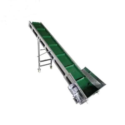 China PVC Heat Resistant Green Belt Conveyor With Factory Price Inclined Belt Conveyor Industrial Transfer for sale