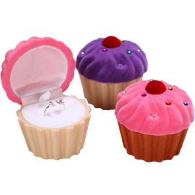 China Assembled Velvet Ice Cream Shape Jewelry Display Packaging Gift Box Cup Cake Shape Velvet Ring Box for sale