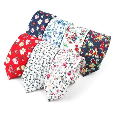 China Custom Printing 100% Cotton Cotton Ties Floral With Pocket Squares For Men for sale