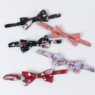 China Fashion Floral Print Cotton Floral Bow Tie Men For Wedding Party In Stock for sale