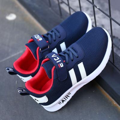 China Breathable Kids Boys Girls Mesh Tennis Shoes Running Shoes Wholesale Flat Kids Sports Shape Sneakers For Kids for sale