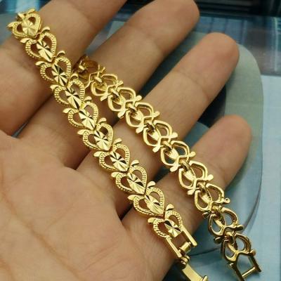 China 2021 casual / sporty beautiful pure gold pendant in 24 carat gold plated hands, suitable for women's jewelry for sale