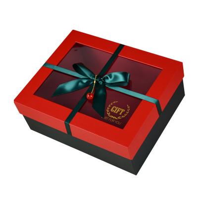 China Transparent Christmas Eve Apple Scarf Christmas Gift Box Recyclable Christmas Gift Wrapping Window Box for sale