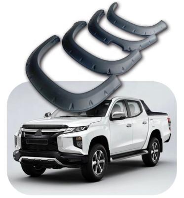 China Pocket Style FFD67 Wide Wheel Fender Flares Matte Black For MITSUBISHI TRITON 2019 Onwards for sale