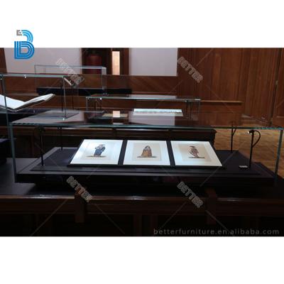 China Museum Display Security Wooden Display Showcase Cabinet With Led Light Stand for sale