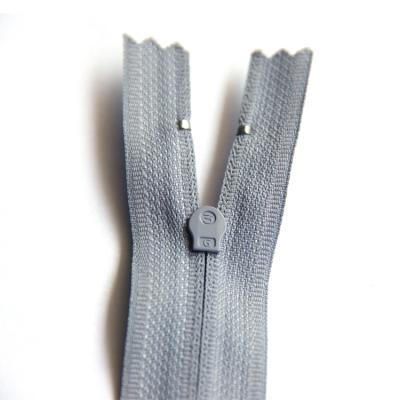 China Wholesale Auto Lock Nylon Narrow End 3# Zipper For Jeans for sale