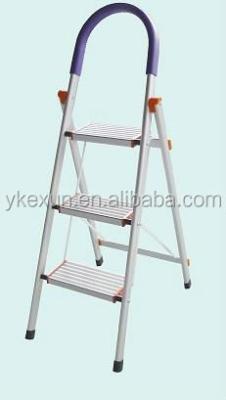 China 2015 Hot-sale 3 Tiers Folding Ladders Aluminum Step Ladder With EN131 for sale