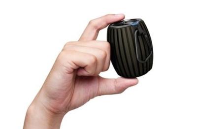 China Black Mini Cell Phone Bluetooth Speakers / Wireless Cell Phone Speaker for sale