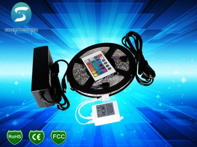 China Flexibles Streifen-Licht ein 12 Volt-LED wasserdichtes Band RGB LED beleuchtet mit 2-jähriger Garantie zu verkaufen