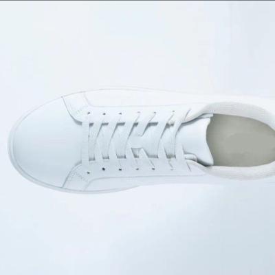 China 2021 Fashion Trend Men's Fashion Sneakers Men's Casual Shoes White Color for sale