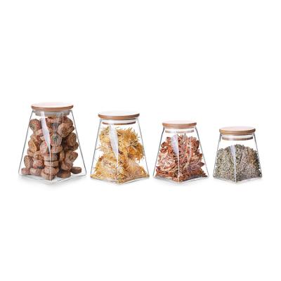 China Modern Kitchen Set Borosilicate Glass Storage Jar With Air Tight Bamboo Lid Glass Canister for sale