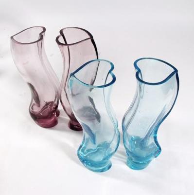 China New 2021 New High Quality Custom Bottle Flower Classic/Postmodern Glass Vases For Home Decor for sale