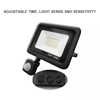 Cina Waterproof Motion Sensor Stadium Led Outdoor Floodlight Portable 0w 20w 30w 50w in vendita