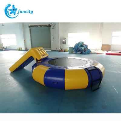 China Outdoor Inflatable Water Park PVC Water Park Toys Jumpers Jumpers Jumping Bed Inflatable Floating Water Drop Point And Bounce Trampoline for sale