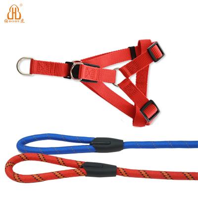 China BOHU Rope Pet Dog Viable Dog Leash Nylon Twisted Pet Leash Harness And Leash for sale