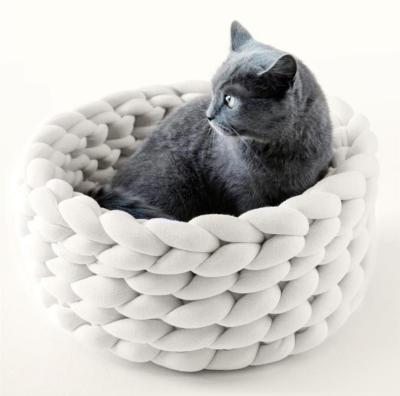 China Bulky Breathable Cotton Yarn Knit Dog and Cat Beds Knitted Bulky Bed for Comfortable Pet Bed for Pet for sale