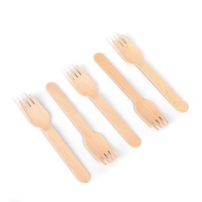 China Disposable Cutlery Hot Sale Competitive Price Eco-friendly Disposable Dinner Wooden Fork For Cake for sale