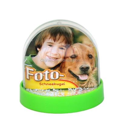 China Eco - Friendly Plastic Baby Photo Frame Water Globe for sale