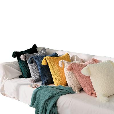 China Nordic Plush Luxury Tassel Pillowcase Anti-static Knitted Custom Geometric Cross Pillowcase for sale