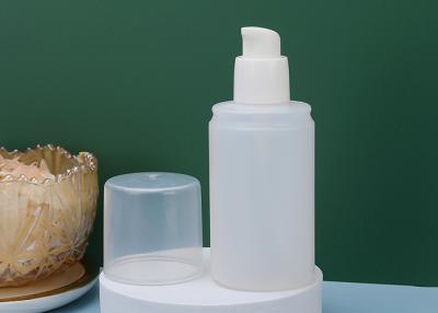 Cina bottiglia cosmetica della pompa del PE 100ml a perfetta tenuta in vendita