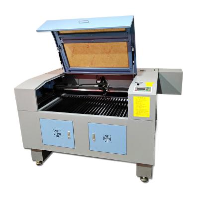 China China Hot Selling High Quality Water Cooling CO2 9060 Laser Engraving Machine for sale