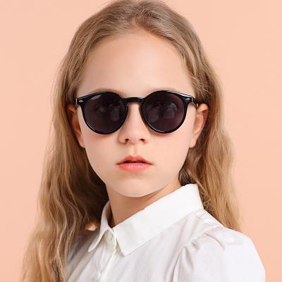 China 2022 cute designer fashion kids children's sunglasses wholesale new fashion manufacturers sunglasses polarized sunglasses for sale