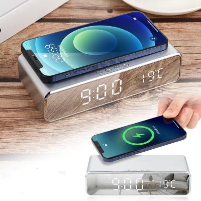 China Hot Selling Office Desk Led Screen Alarm Clock Thermometer Qi Charger Time Display Table Stand Wireless Charger for sale