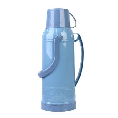 China A Good Chinese Custom Cheap Tea PORTABLE 2 Liter Plastic Vacuum Flask Glass Lined Water Thermos for sale