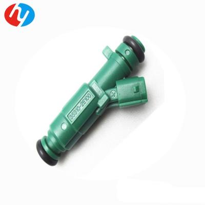 China Auto Engine Parts 35310-2E100 353102E100 For Elantra 1.8L L4 Fuel Injector Other for sale