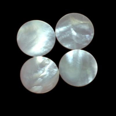 China Wholesale Flat Color Game Or Fire Round Cut White Pearlescent Discs 20mm for sale