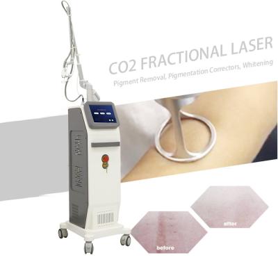 China piel ablativa fraccionaria de 20m m x de 20m m que vuelve a allanar el laser Vaginal Machine del CO2 del erbio en venta