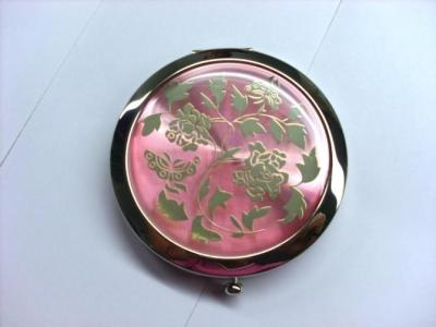 China Custom Shaped Pocket Make Up Mirrorr For Travel , Eco Friendly Vintage Compact Mirror for sale