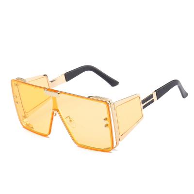 China Fashion sunglasses 2021 new big frame fashion wide legs fit oversized sunglasses custom for eye protection decoration for sale