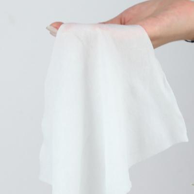 China Water Soluble Cloth Cleaner OEM 100% Pure Biodegradable Flushable Household Water Spunlace Custom Made for sale