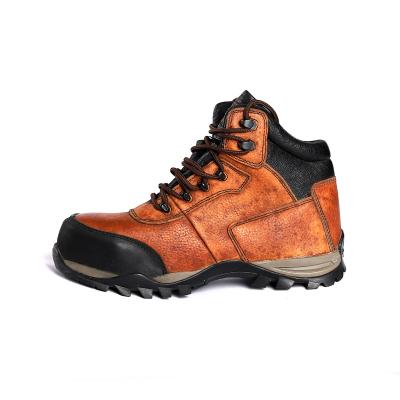 China OEM Slip Resistant Rubber Sole Protection Woodland Industrial Work Boots Steel Toe Men'S for sale