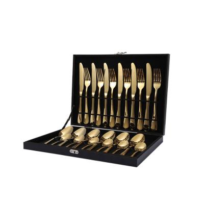 China Sustainable Wholesale Luxury Gold Flatware Set Stainless Steel Cutlery 24pcs Set With Wooden Case for sale