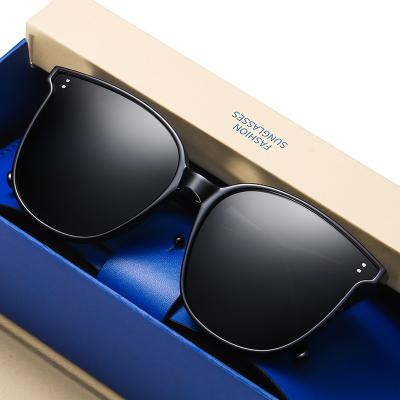 China Sunglasses 2020 Italian Polarized Sunglasses From Oculos Gafas Lentes De Sol March Promotion Stylish Bulk Shades for sale