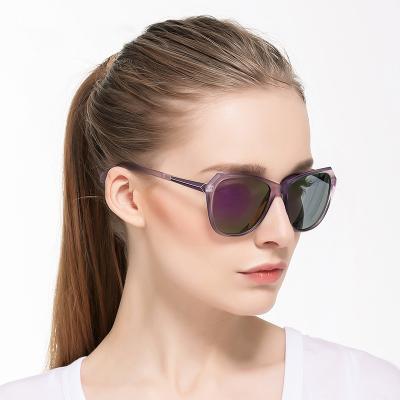 China Women's Oversized Fashion Blue Triangle Blocker Sunglasses Polarized Sunglasses for sale