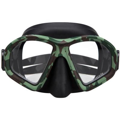 China Low volume Resin lens+silicone/skirt+ strap camo lens 85cc plastic frame tempered snorkling freedive mask for sale